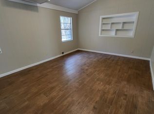 660 Woods Bridge Rd, Jesup, GA 31545