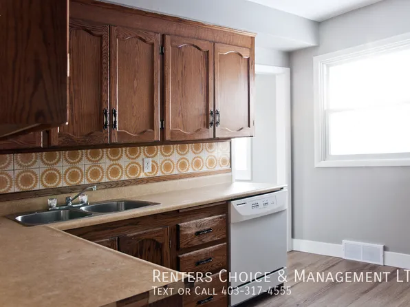 5008A 41st Ave, Taber, AB T1G 1A7
