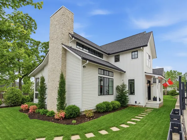 1207 Sweetbriar Ave, Nashville, TN 37212