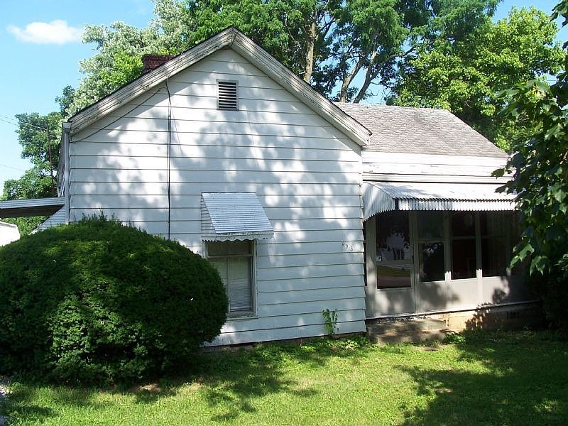 1st image of 408 N Main St