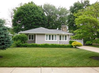8455 Esther St, Mentor, OH 44060