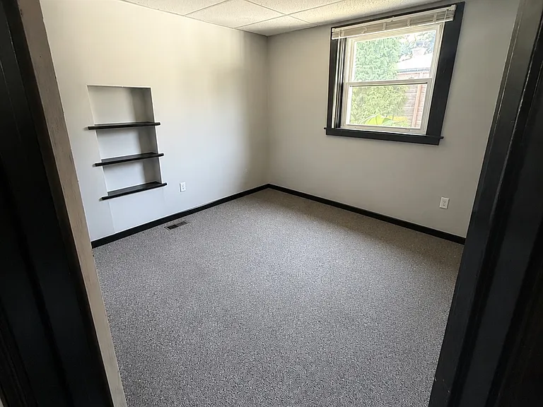 8 S Washington St #1 — Photo 11