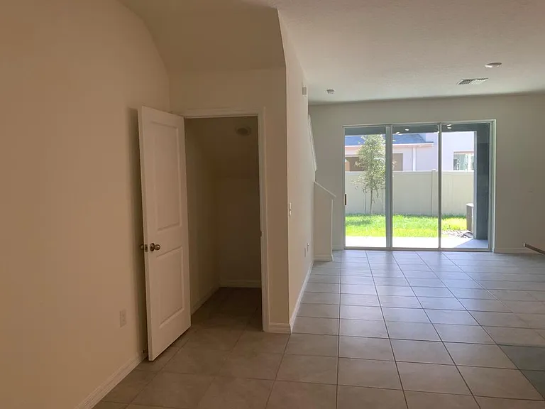 1587 Hubbell Rd — Photo 9
