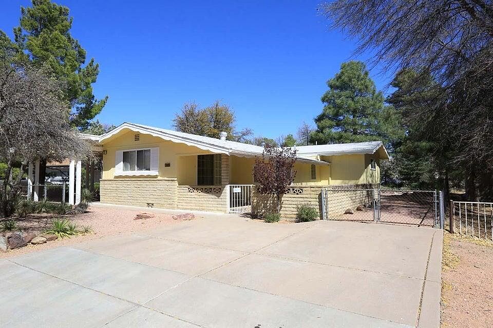1st image of 608 E Bonita St