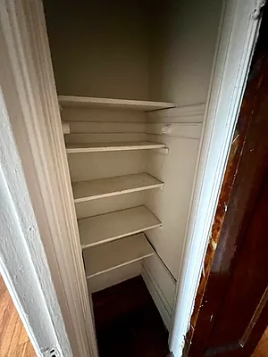 Rented by Amorelli Realty | media 5