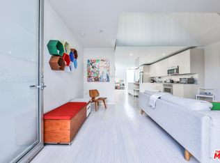 7917 Willoughby Ave UNIT 6, West Hollywood, CA 90046