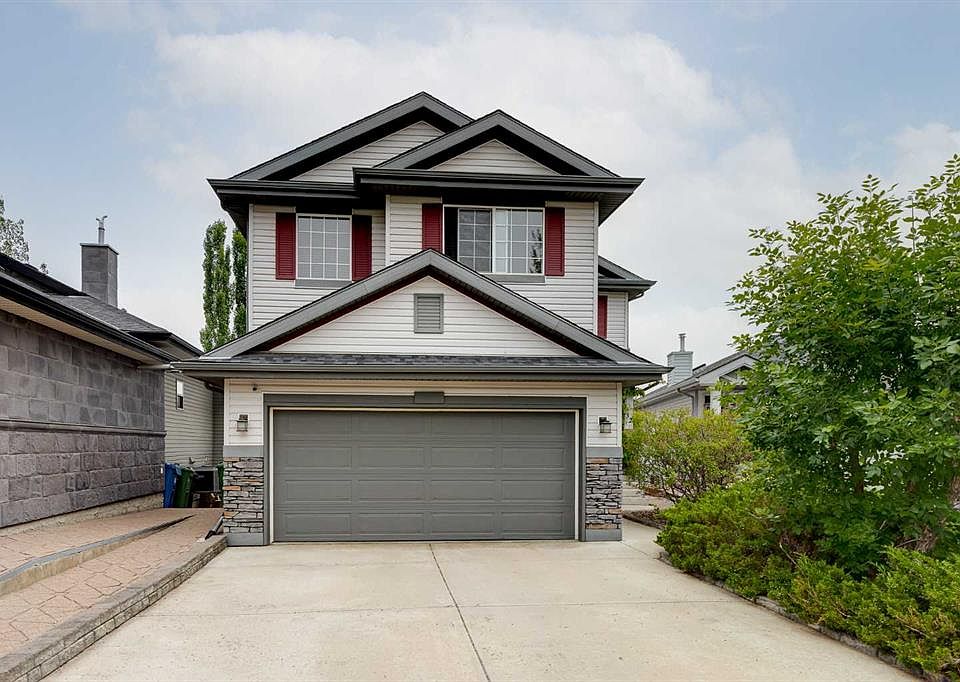 1st image of 32 SE Valley Crest Gdns NW
