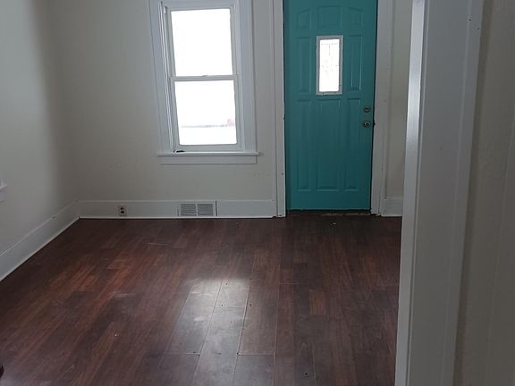 5th image of 1554 State Road 87