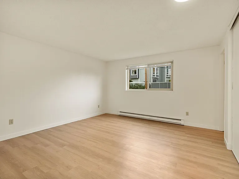 Lawton Park Villas- One month free- 2 Bed / 2 Bath Space to Live, Room to Breathe, All Yours. Mag... — Photo 7