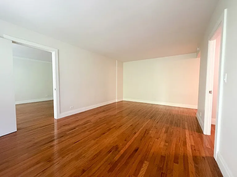 135 W 96th St #4CD — Photo 6