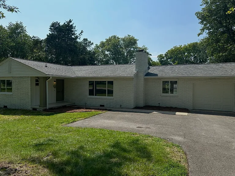 8017 Hayden Dr — Photo 24