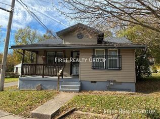 909 Iola Ave, Dayton, OH 45417