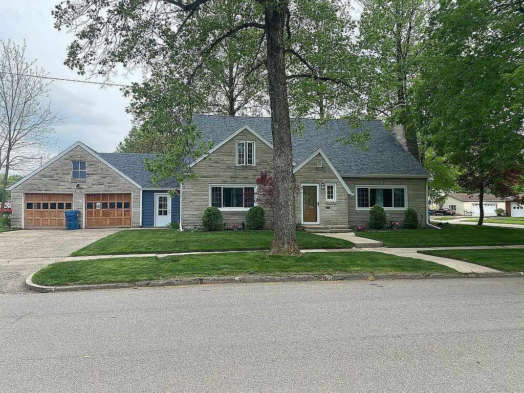 702 Crockett St, Covington, IN 47932 Zillow