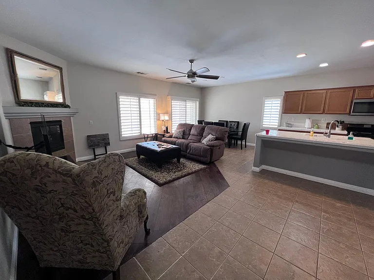 8533 Rockies Ave — Photo 6