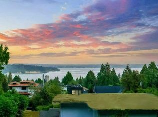 1550 Palmerston Ave, West Vancouver, BC V7V 4R1