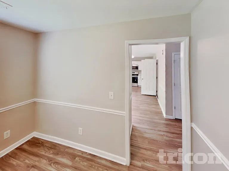 1145 Langston Dr — Photo 15