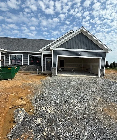 Penn Station Townhomes — Photo 28