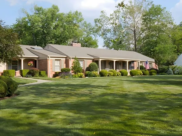 20 Overbrook Dr, Saint Louis, MO 63124