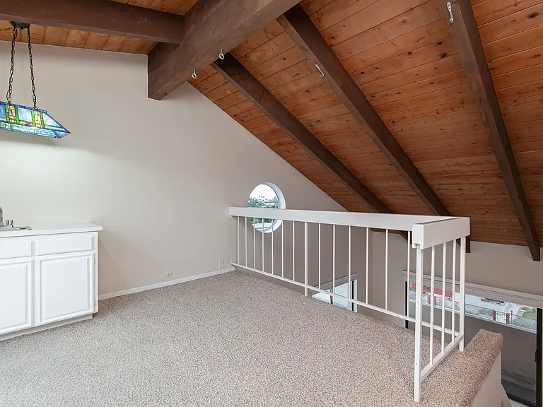 1225 Pacific Beach Dr — Photo 25