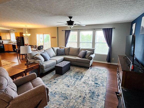 5th image of 2841 Sycamore Creek Dr