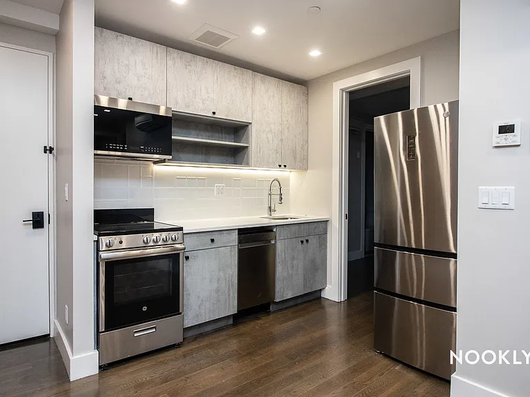 199 Stockholm St #4F — Photo 1
