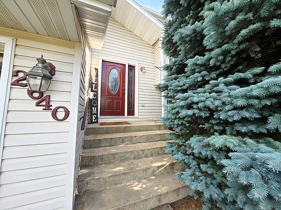 3rd image of 2640 59th St NW