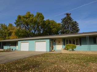 204 12th Ave NW, Aberdeen City, SD 57401