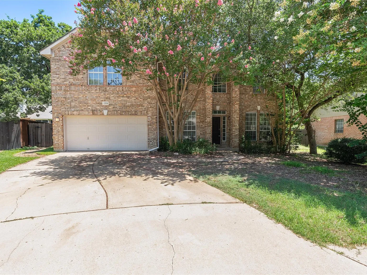 4 bed, 3.0 bath, 3126 sqft, $2,950 — Photo 1