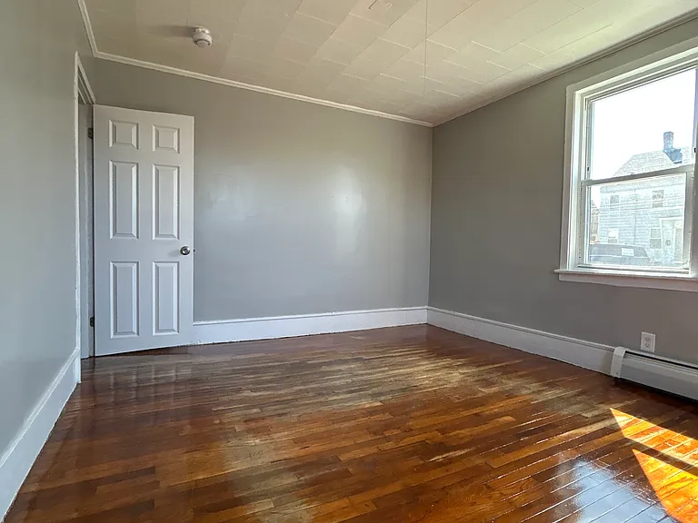 38 Prince Ave #E — Photo 28
