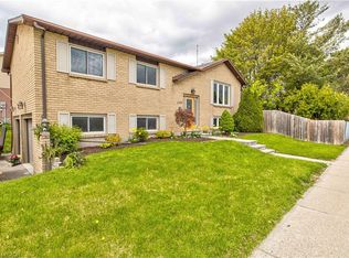 238 Foxhunt Rd, Waterloo, ON N2K2R9