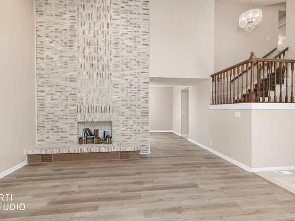 88 W Canyon View Dr, Farmington, UT 84025