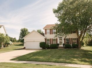 679 61st St, West Des Moines, IA 50266