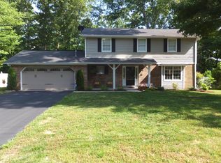 1106 Burning Tree Ln, Knoxville, TN 37923