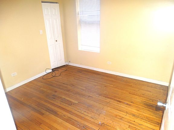 5th image of 7618 S Emerald Ave