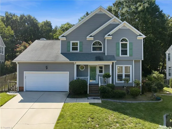 4 Cranebridge Pl, Greensboro, NC 27407