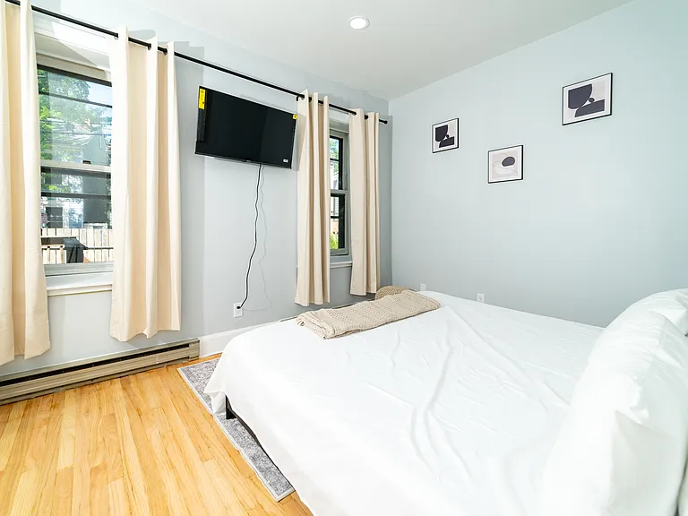43 Myrtle Ave #1 — Photo 19