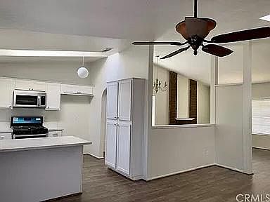 3rd image of 23793 Elyce Ct