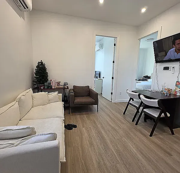 313 Linden St #2R — Photo 2
