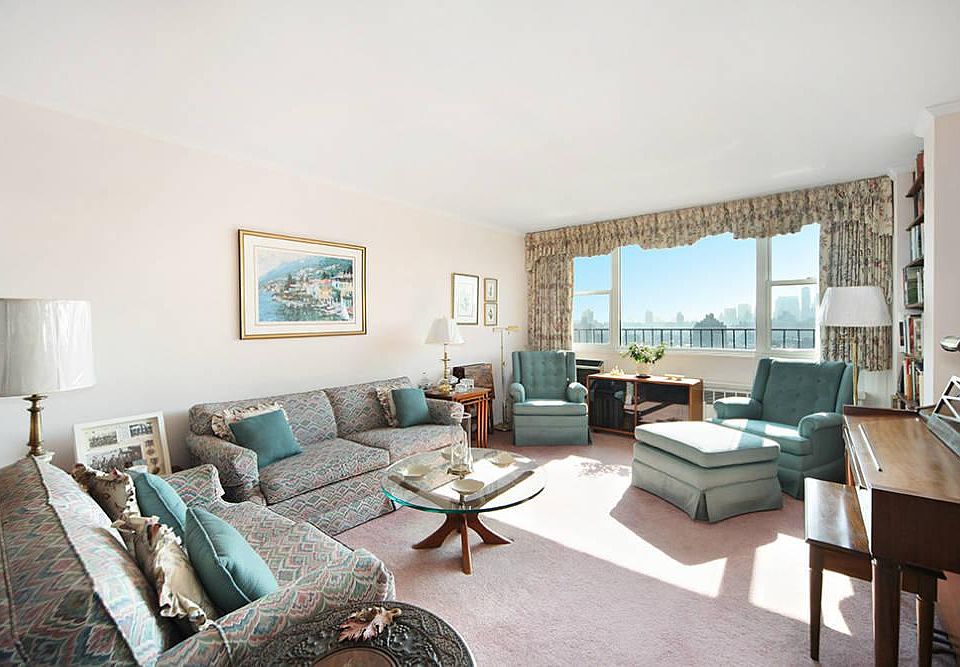 1st image of 61 Jane St APT 19C