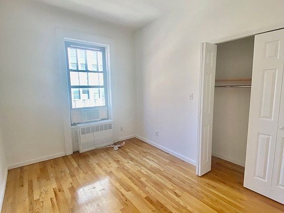 3rd image of 140 E 92nd St APT 5
