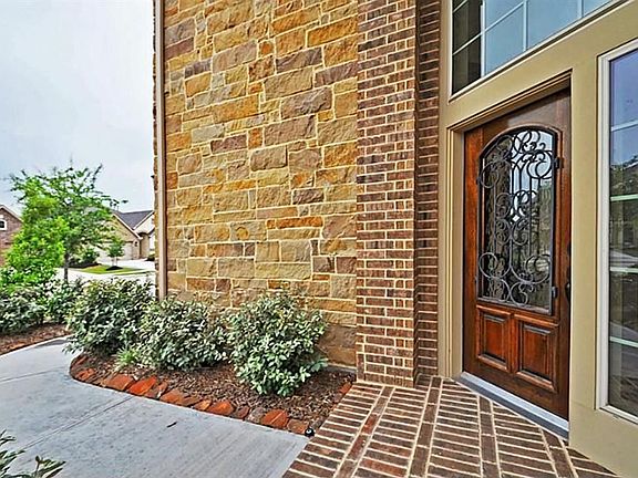 2nd image of 10010 Eldarica Way
