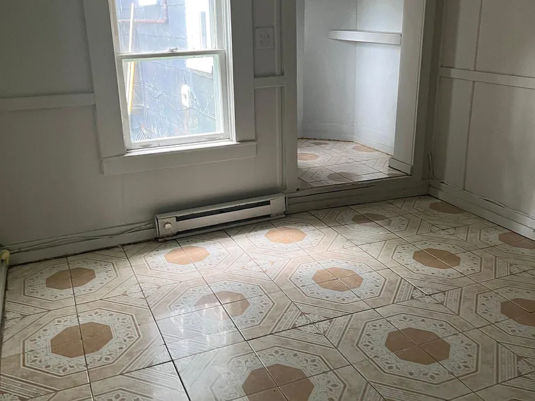 79 Lancaster St #1 — Photo 9