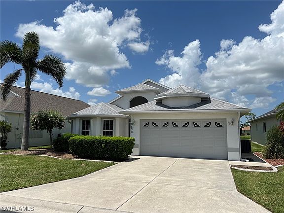 3rd image of 3533 Sabal Springs Blvd