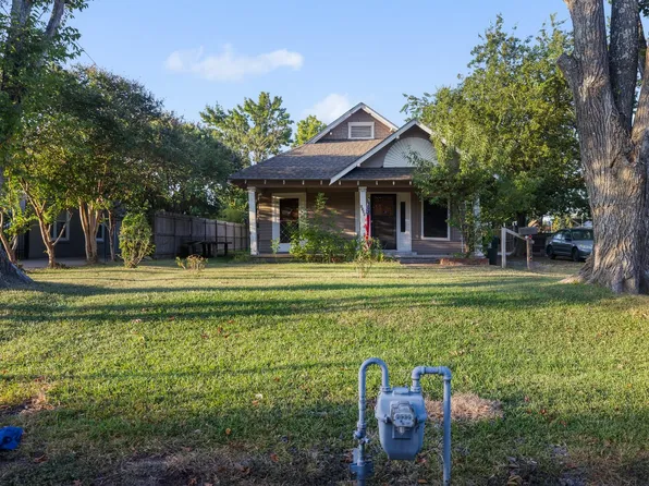 1509 Ursuline Ave, Bryan, TX 77803