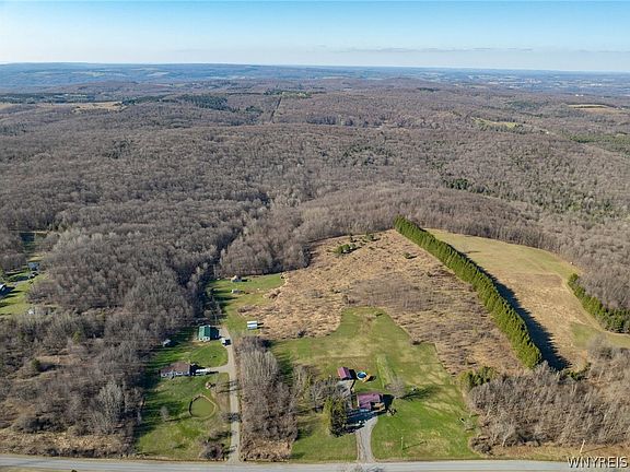 2nd image of 4334 Town Line Rd #9