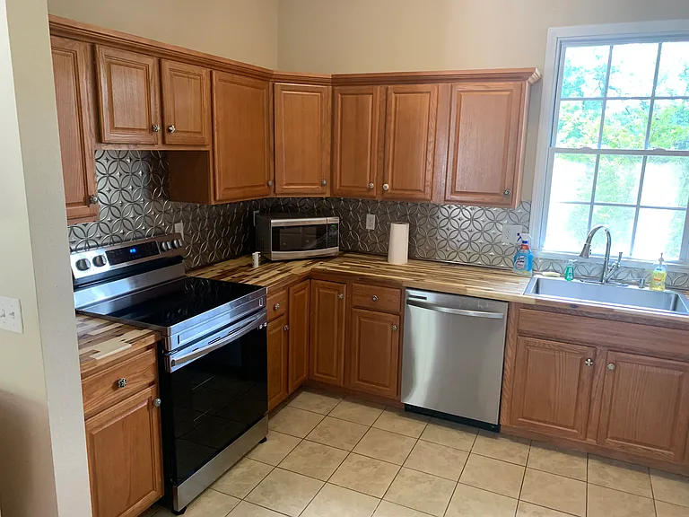 3514 Brevard Rd — Photo 10