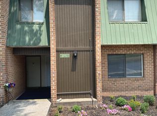 1513 Meadowview Ln #1513, Mont Clare, PA 19453