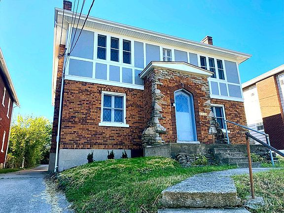 2nd image of 2119 Cathedral Ave