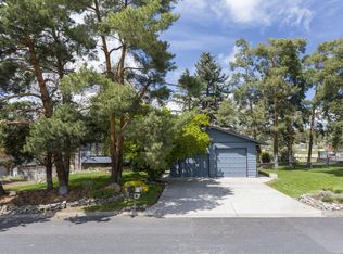 1763 SW Parkway Dr, Redmond, OR 97756