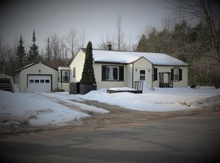 9 Dumont Rd, West Chazy, NY 12992